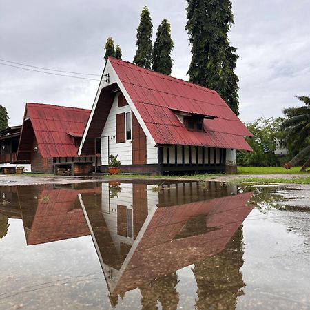 Mae Chaem Hotel And Resort Exteriör bild
