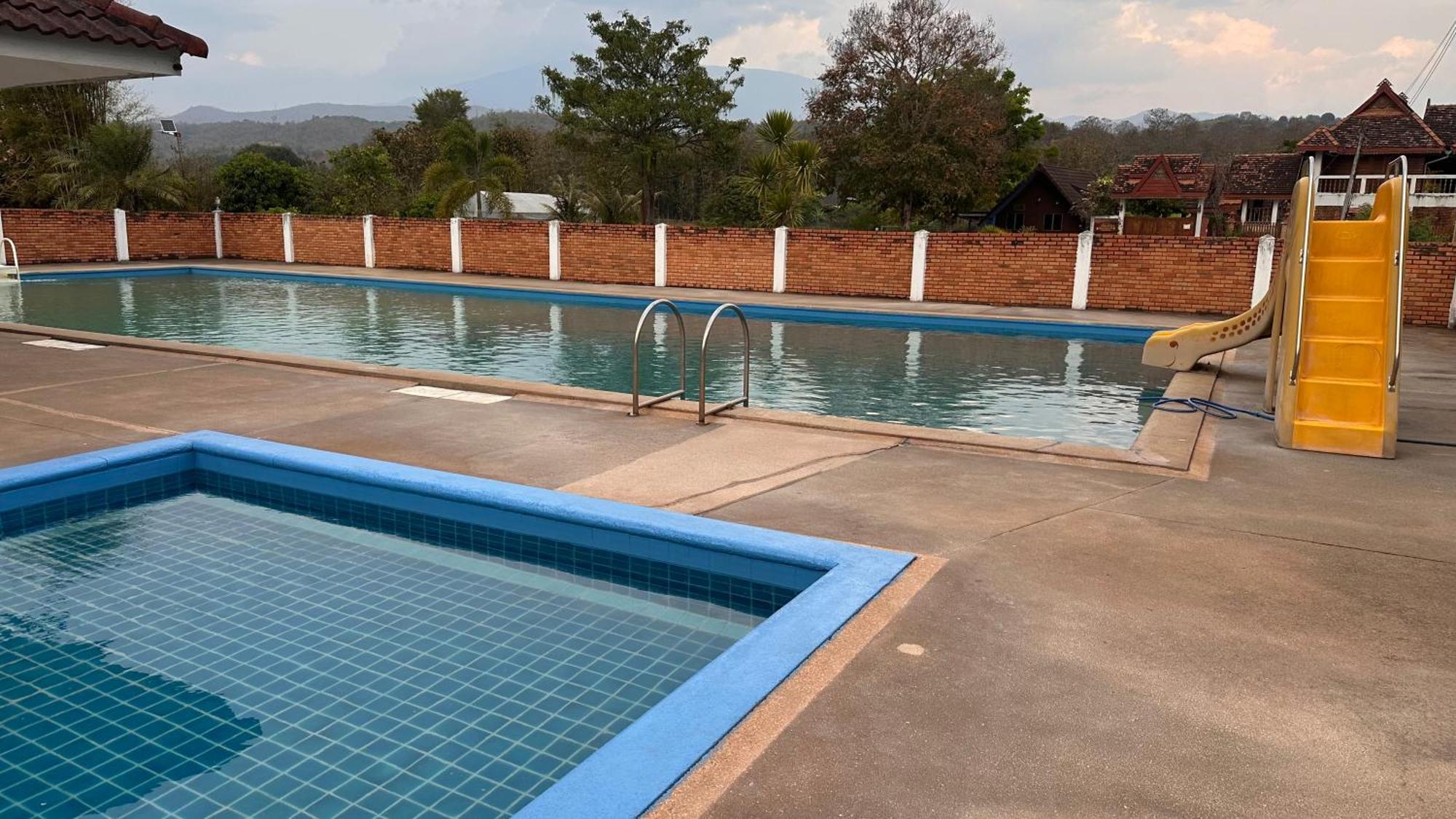 Mae Chaem Hotel And Resort Exteriör bild
